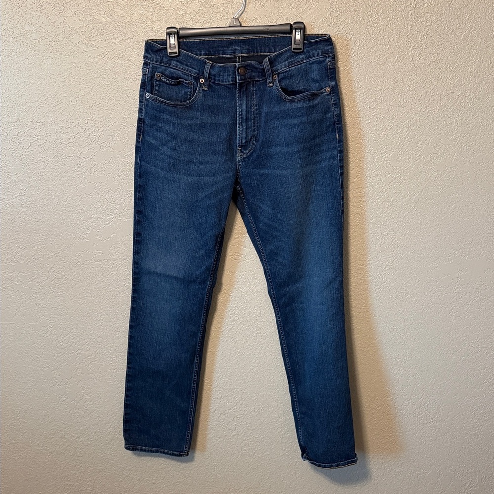 Calvin Klein Straight Leg Jeans Men’s Size 32 Dark Wash Classic Denim - Picture 1 of 7